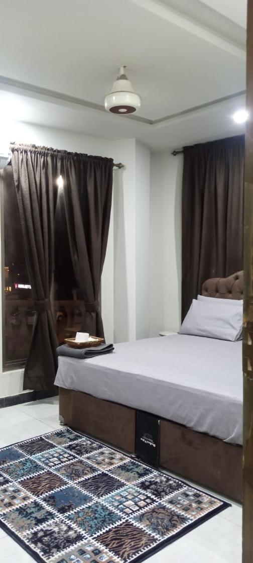 Northern Suites Bahria Town Rawalpindi Room photo